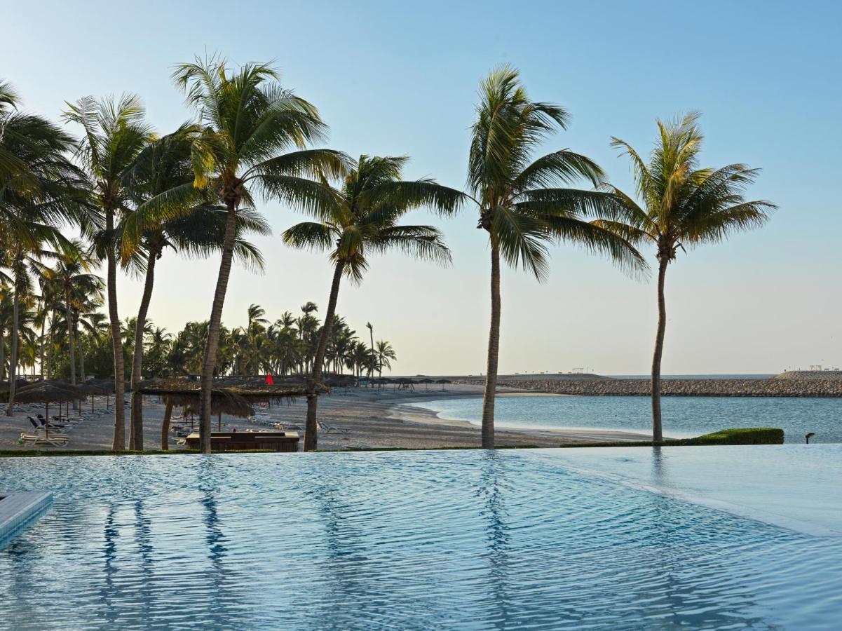 Fanar Hotel & Residences Salalah Esterno foto The Cove Rotana Resort
