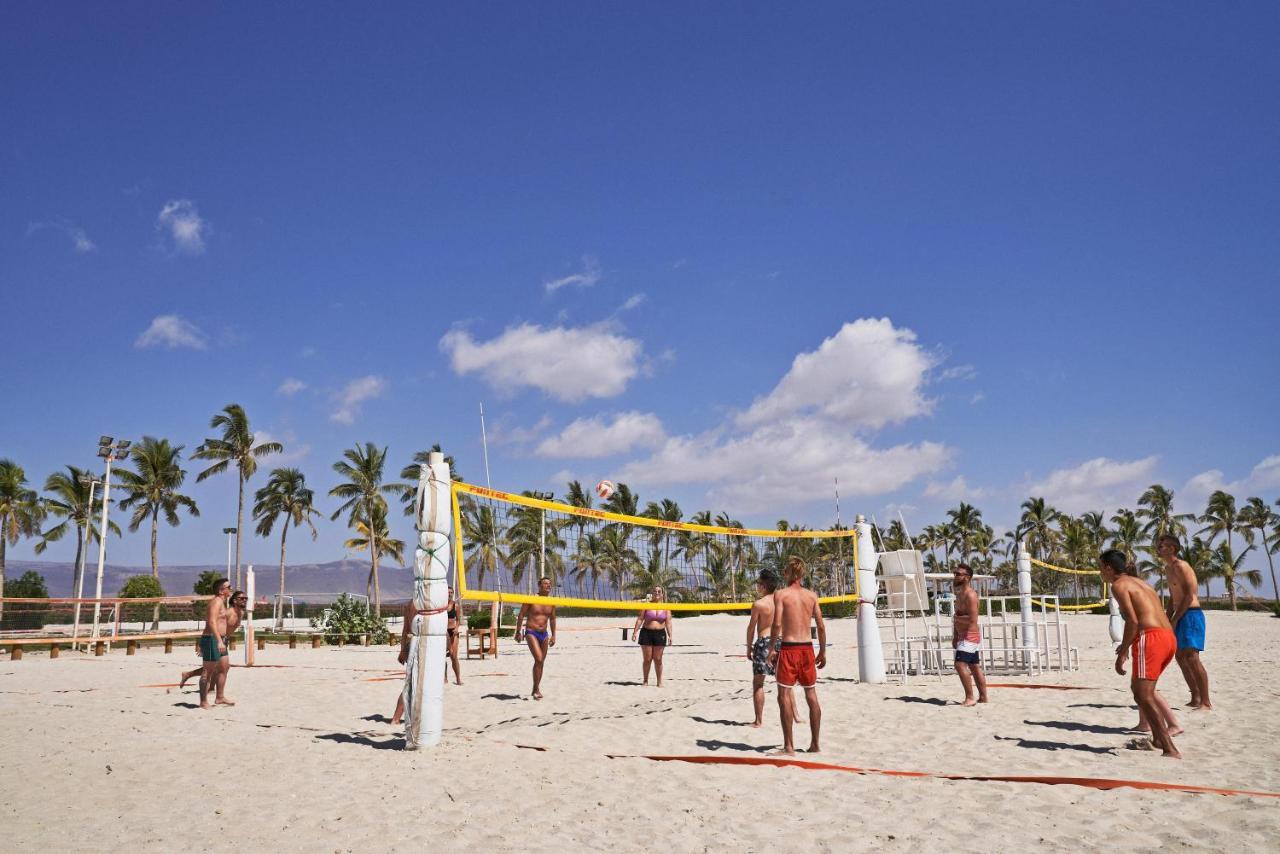 Fanar Hotel & Residences Salalah Esterno foto Beach volleyball at the 2007 Pan American Games